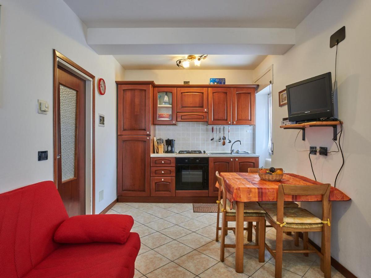 Apartment Marta - Gla160 By Interhome جيرا لاريو المظهر الخارجي الصورة