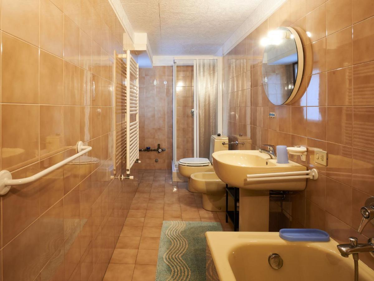Apartment Marta - Gla160 By Interhome جيرا لاريو المظهر الخارجي الصورة